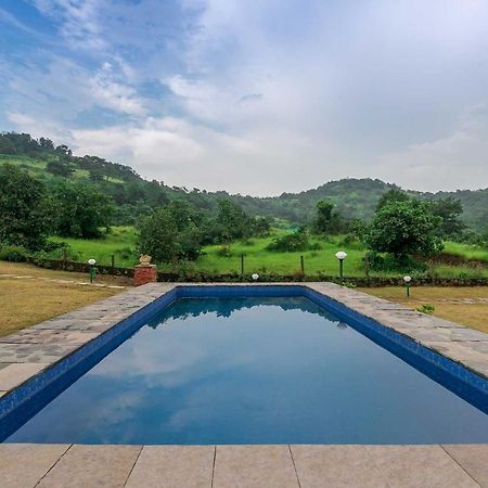 Stayvista'S Shivom Villa 2 - A Serene Escape With Views Of The Valley And Lake Лонавла Екстер'єр фото