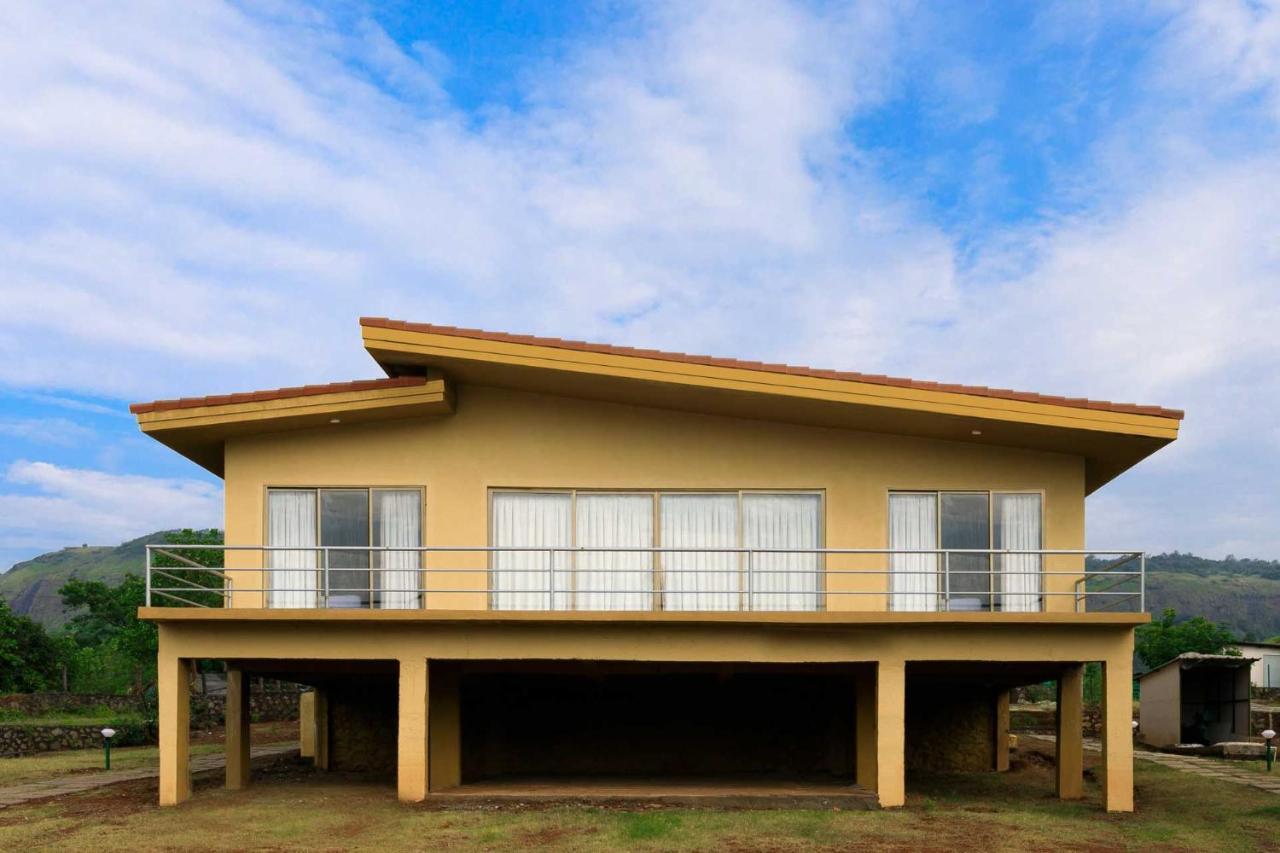 Stayvista'S Shivom Villa 2 - A Serene Escape With Views Of The Valley And Lake Лонавла Екстер'єр фото