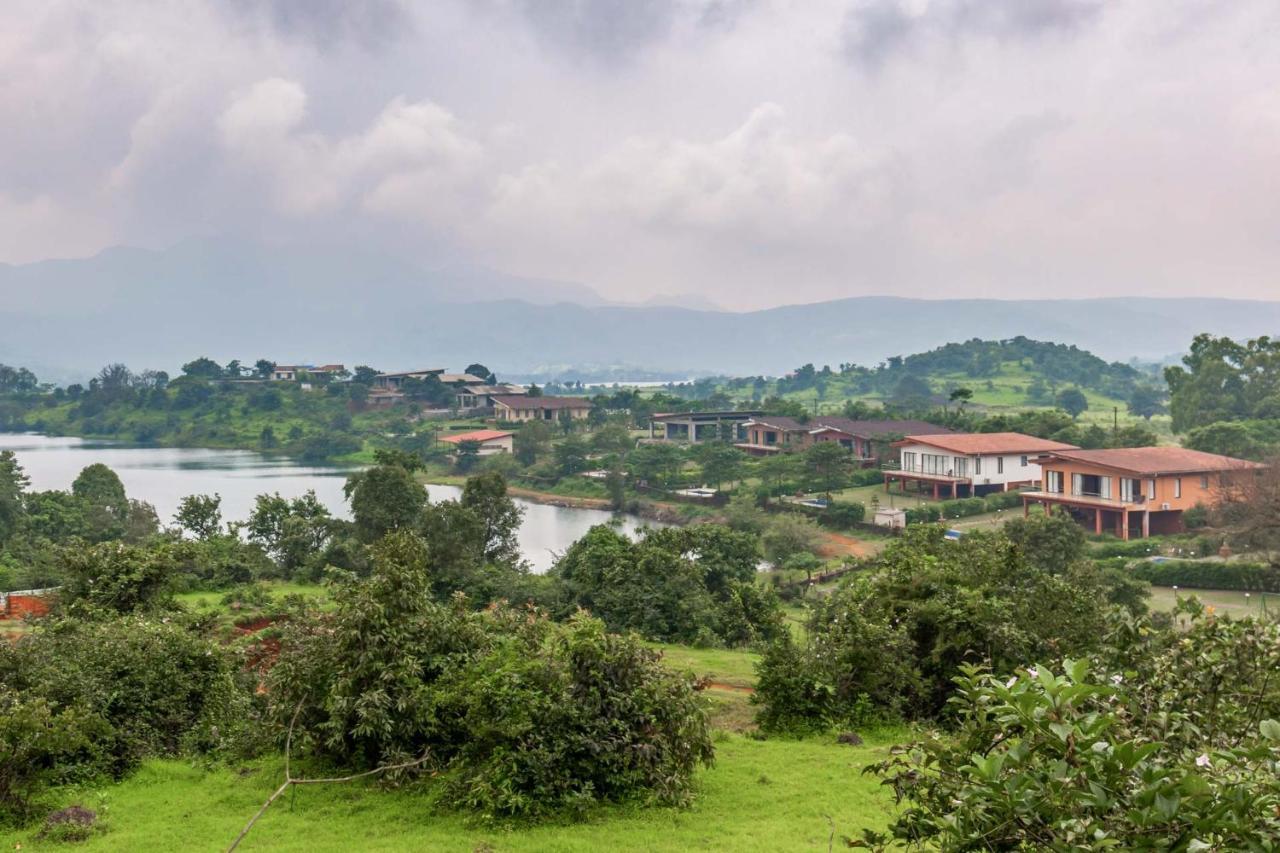 Stayvista'S Shivom Villa 2 - A Serene Escape With Views Of The Valley And Lake Лонавла Екстер'єр фото